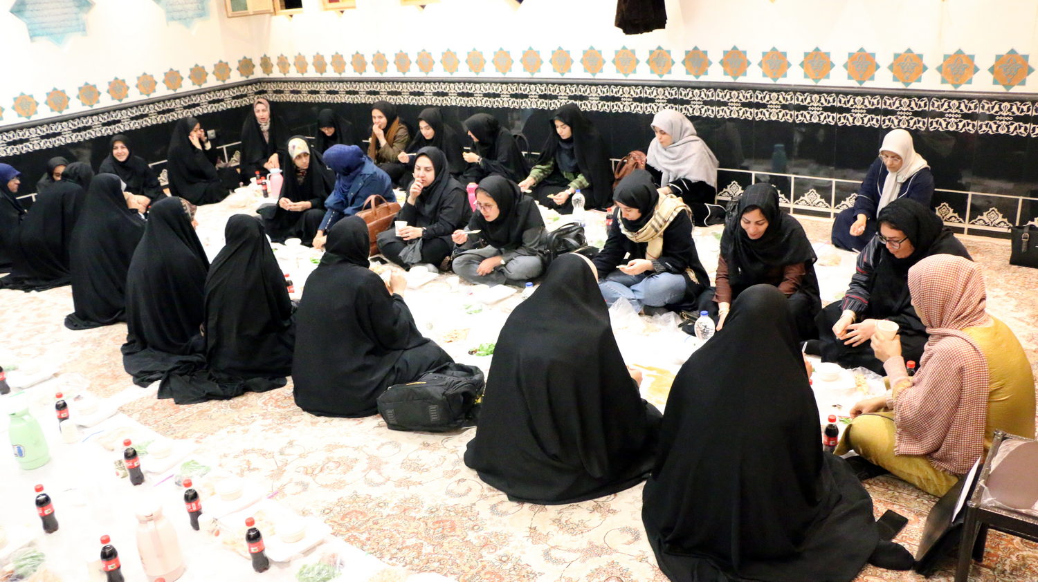 ضیافت افطاری هنر و اندیشه در ماه ضیافت الهی