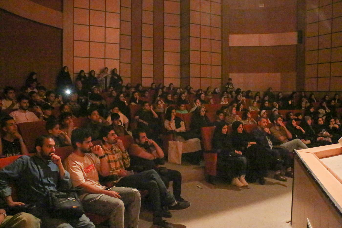 نمایشنامه خوانی Coraline