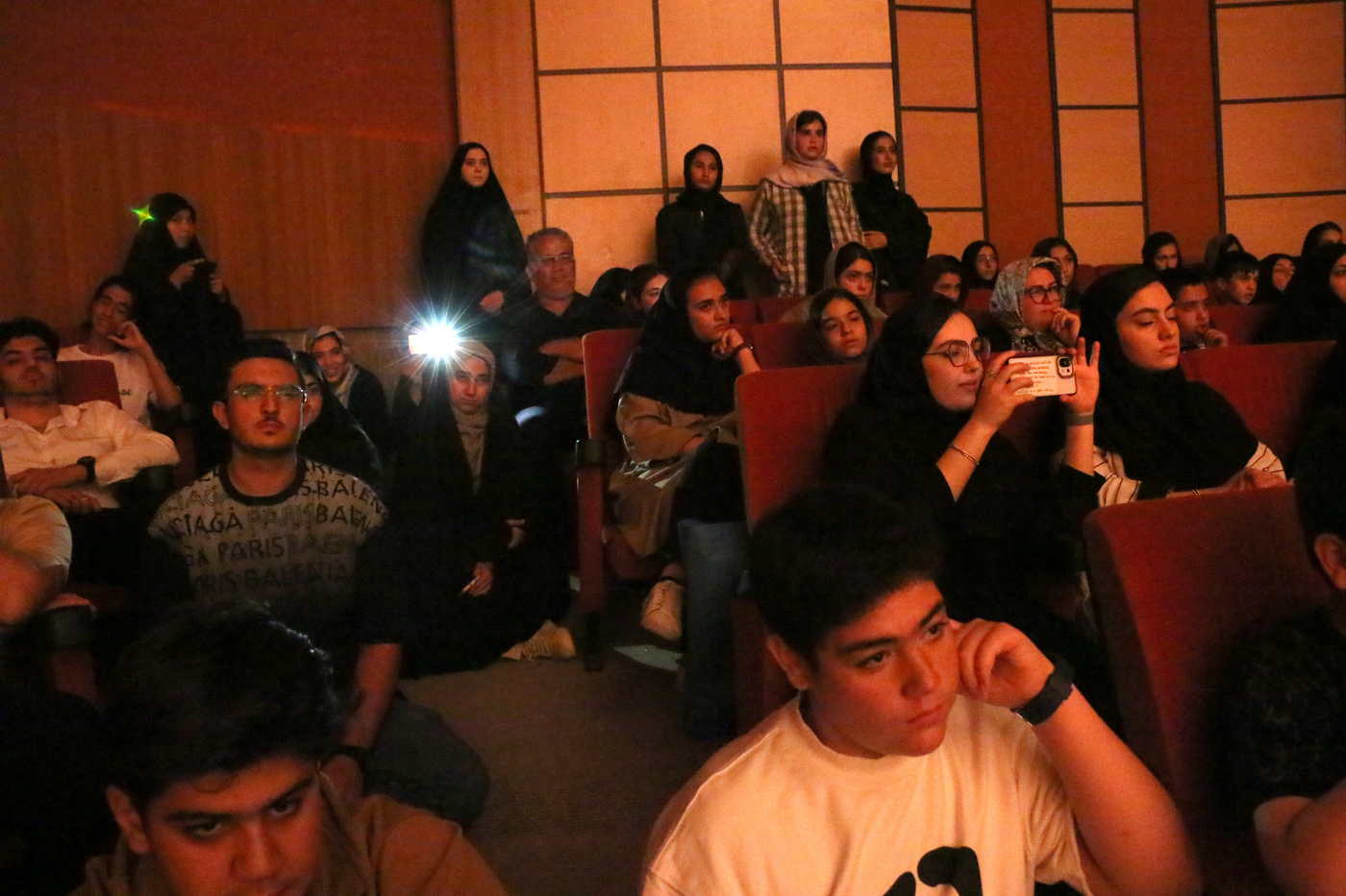 نمایشنامه خوانی Coraline