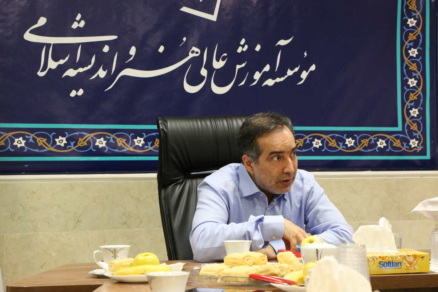 دکتر حسین انتظامی، معاون وزیر فرهنگ و ارشاد اسلامی