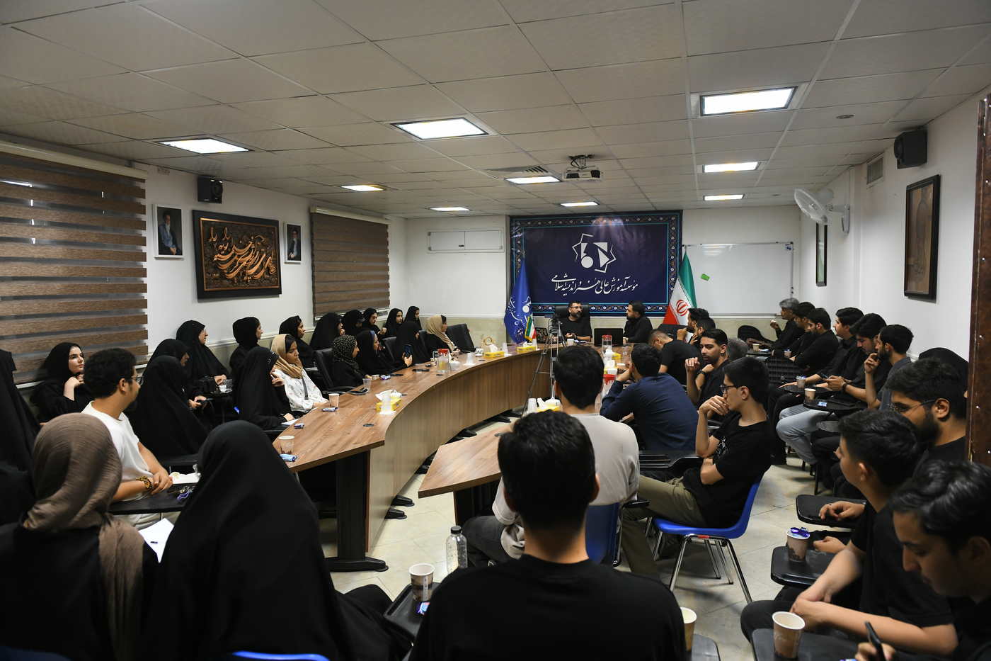 کارگاه عکاسی دومین سوگواره هنر و اندیشه عاشورایی