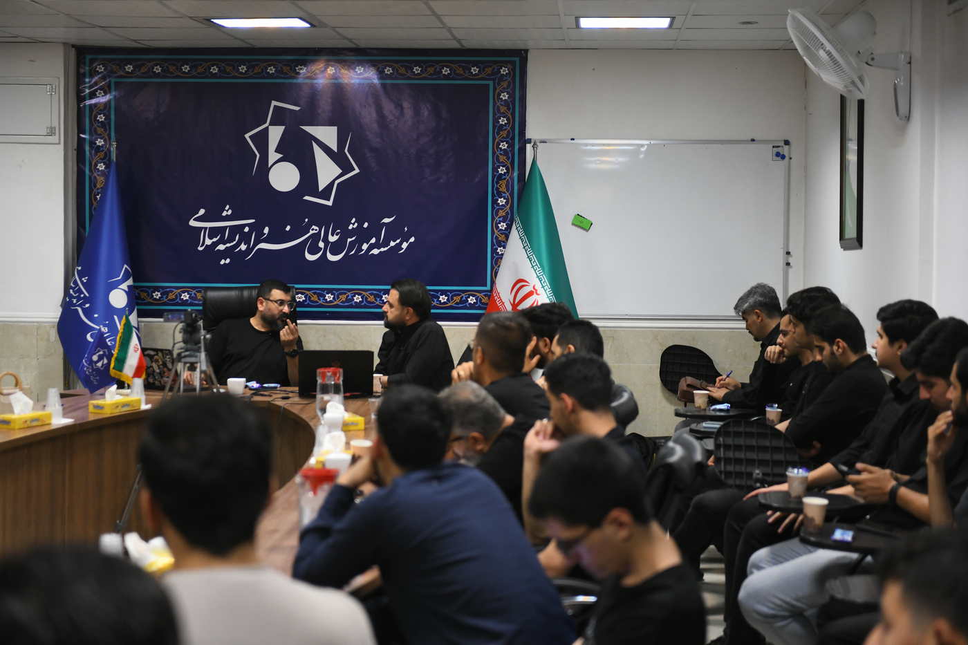 کارگاه عکاسی دومین سوگواره هنر و اندیشه عاشورایی