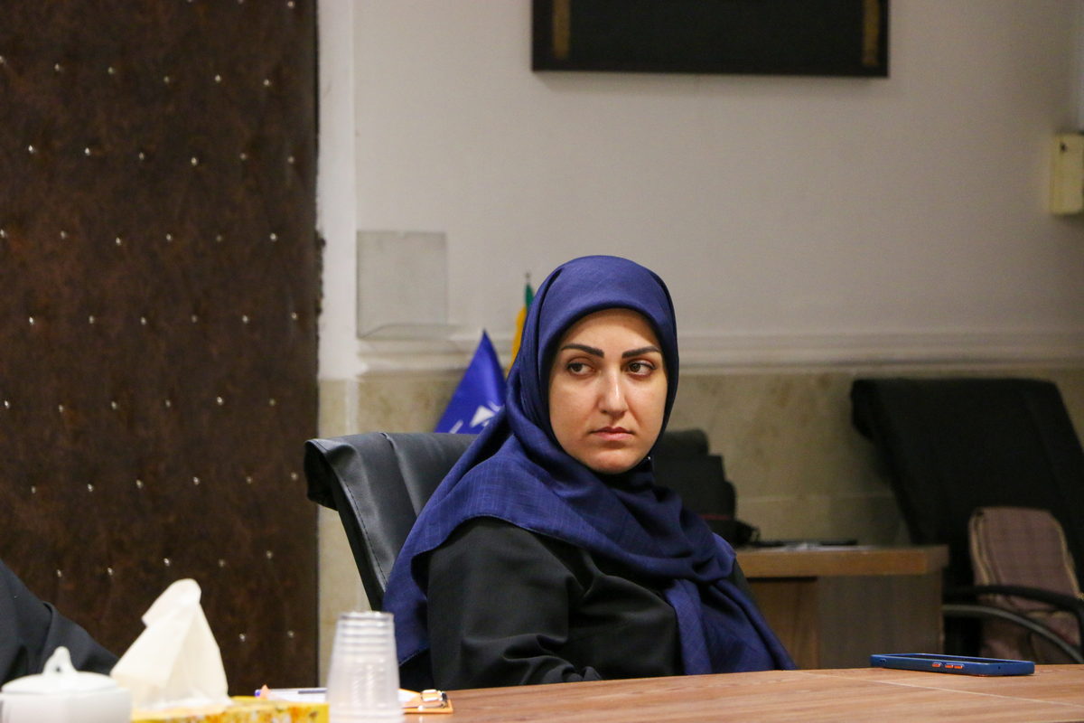 بررسی سبک‌های پوششی رایج در دنیای مد 2 (5)