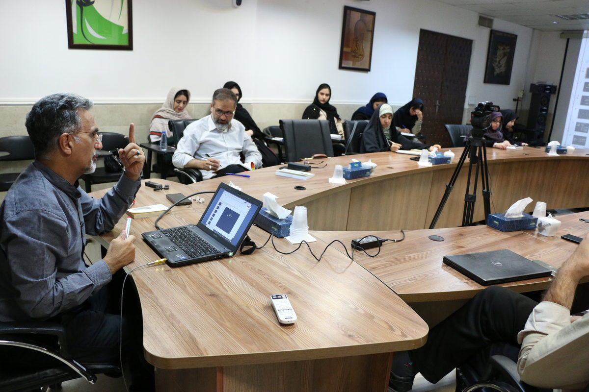 14040709 - کارگاه اسطوره شناسی - عباسی (077)