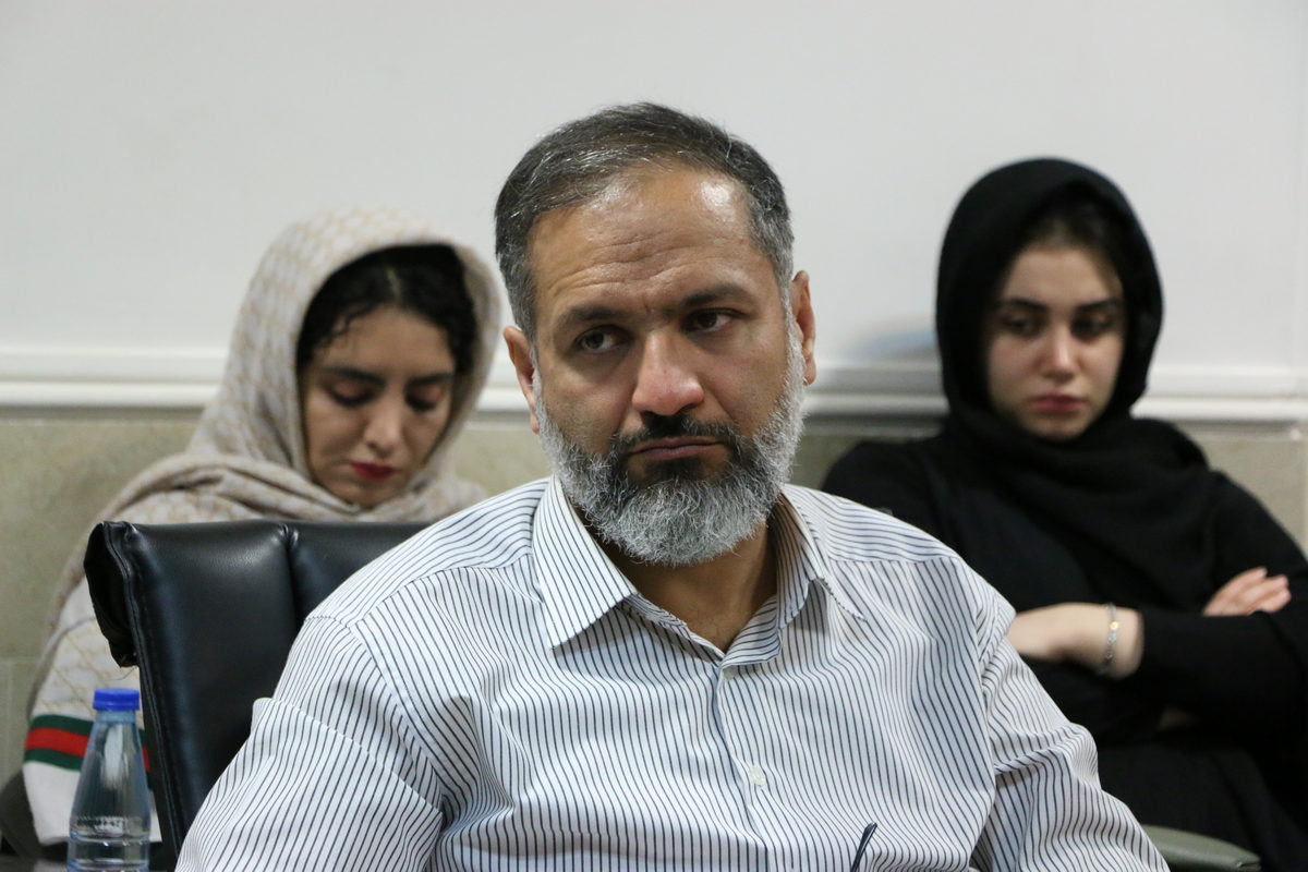 14040709 - کارگاه اسطوره شناسی - عباسی (087)