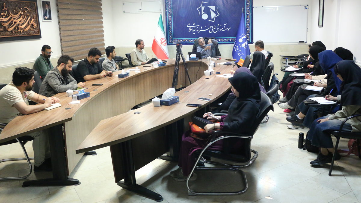 14040709 - کارگاه اسطوره شناسی - عباسی (142)