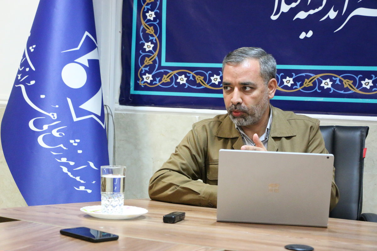 14040724 - کرسی علمی ترویجی - پرهمت,بازرگانی,پناهی,مفتونی,جهانگشا (005)