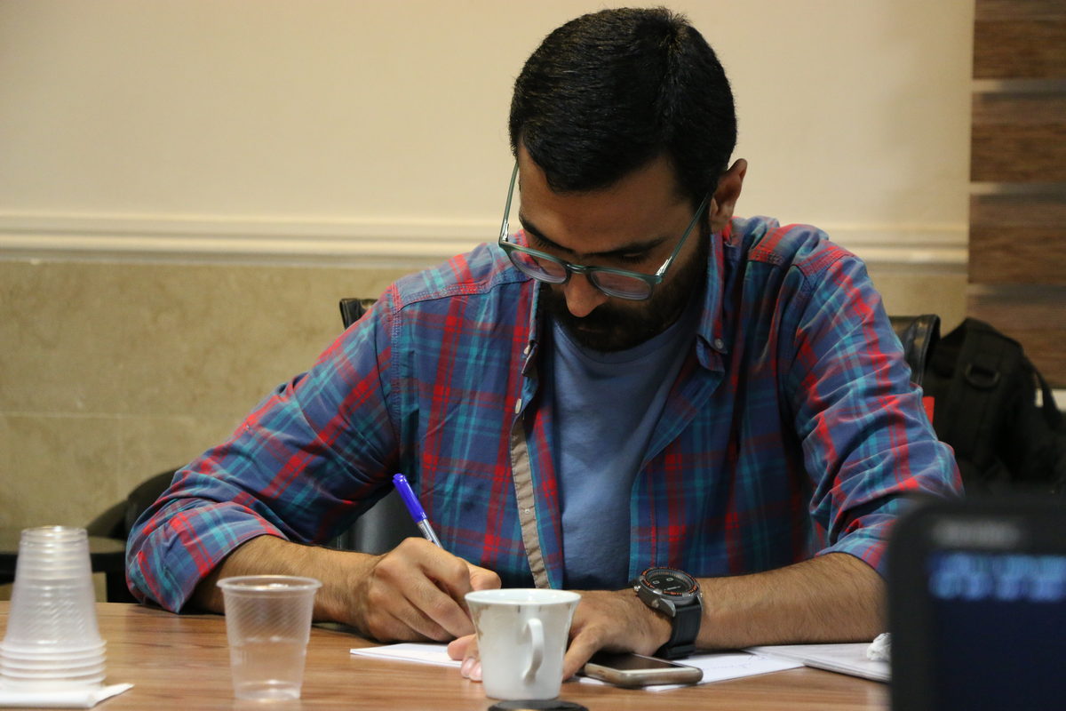 14040724 - کرسی علمی ترویجی - پرهمت,بازرگانی,پناهی,مفتونی,جهانگشا (079)