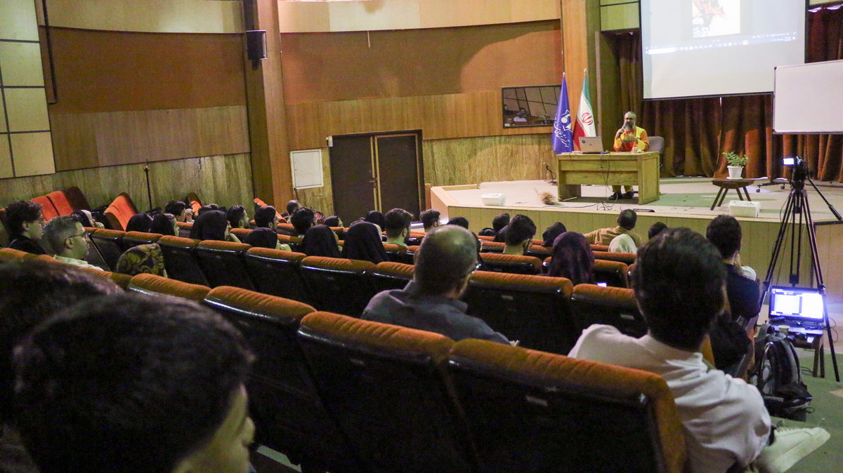 14040801 - نشست انتقال تجربه - قادری - هادی قادری (112)