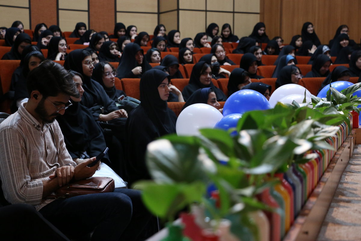 14040810 - جشن نودانشجویان 1404 - پارسا,موسوی,گلدوست,عبدلی (036)