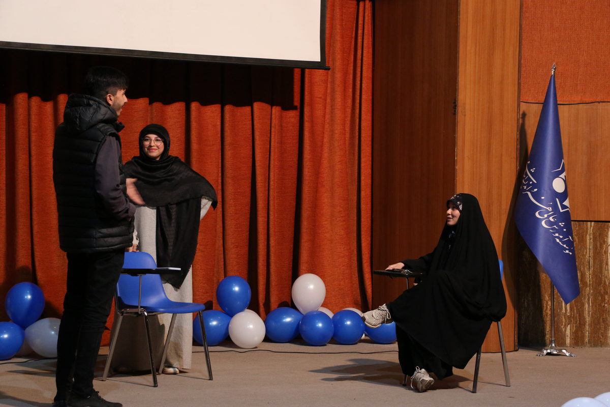 14040810 - جشن نودانشجویان 1404 - پارسا,موسوی,گلدوست,عبدلی (177)