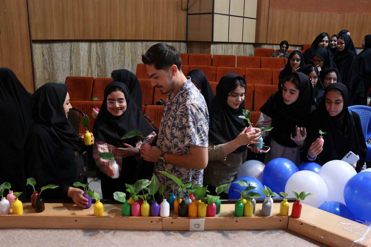 14040810 - جشن نودانشجویان 1404 - پارسا,موسوی,گلدوست,عبدلی (239)