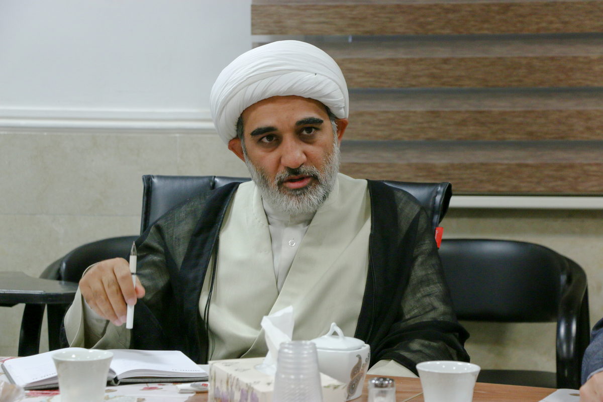 14040812 - جلسه هیئت نظارت و بازرسی وزارت علوم - سرانجام,جهانگشا,پارسا (012)