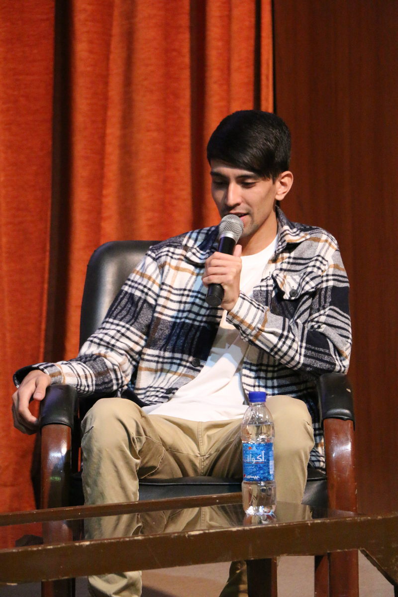 اکران و نقد فیلمهای روز مردگان و این قانون گروه (8)