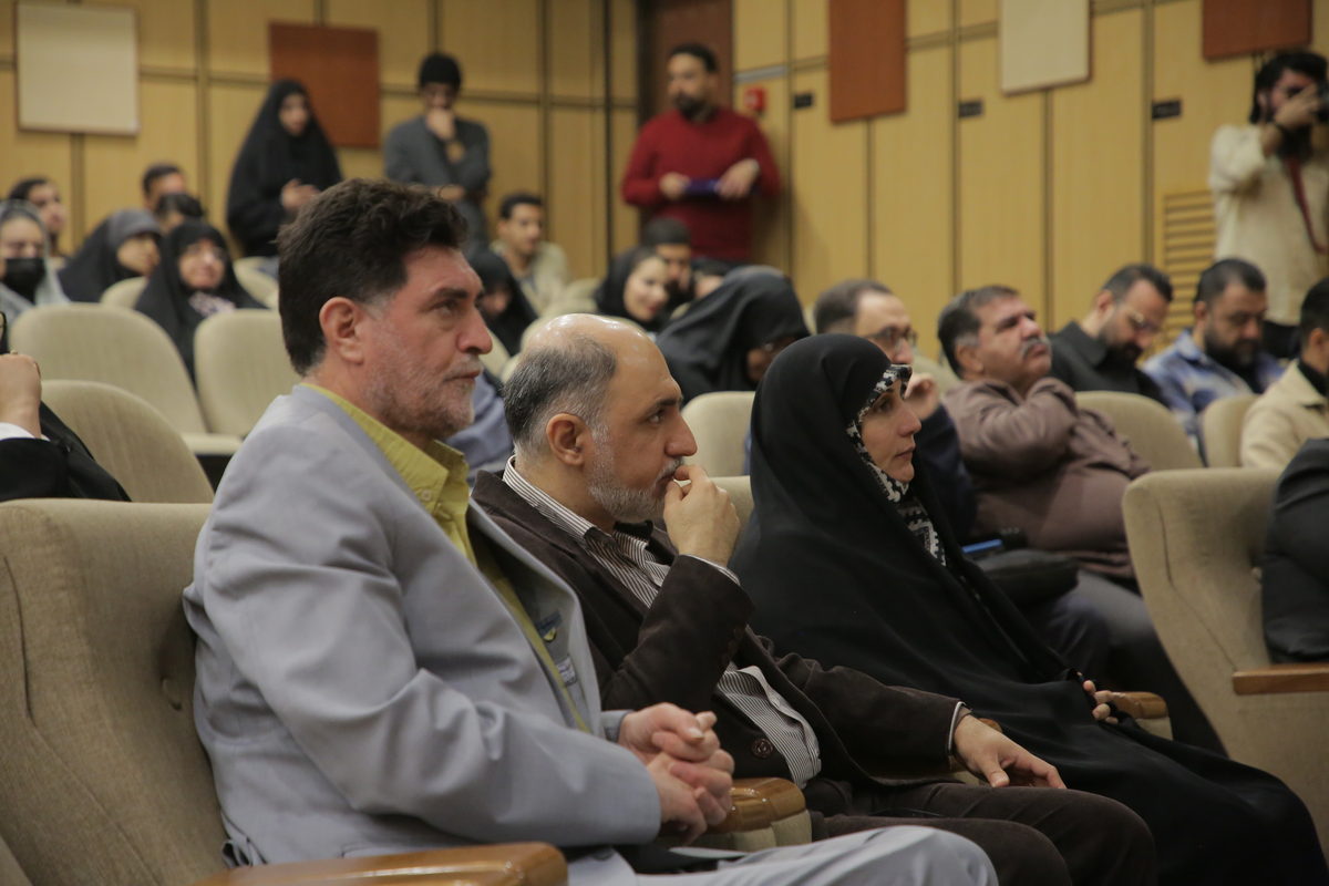 اختتامیه دومین سوگواره ملی هنر و اندیشه عاشورایی (34)