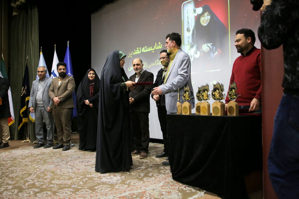 اختتامیه دومین سوگواره ملی هنر و اندیشه عاشورایی (66)