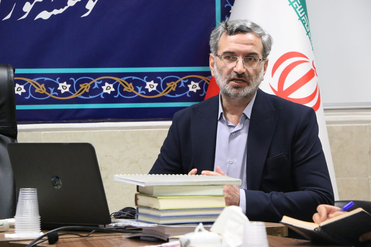 نشست دانشگاه هنر و اندیشه با وزارت فرهنگ و ارشاد (18)