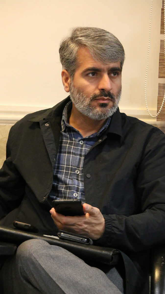 آقای محمدزاده، مدیر حراست