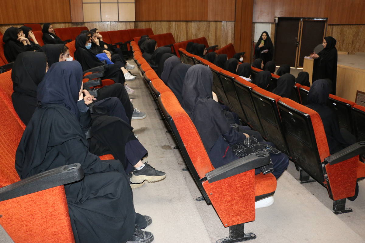 14041203 بازدید هنرستان فتح المبین (2)