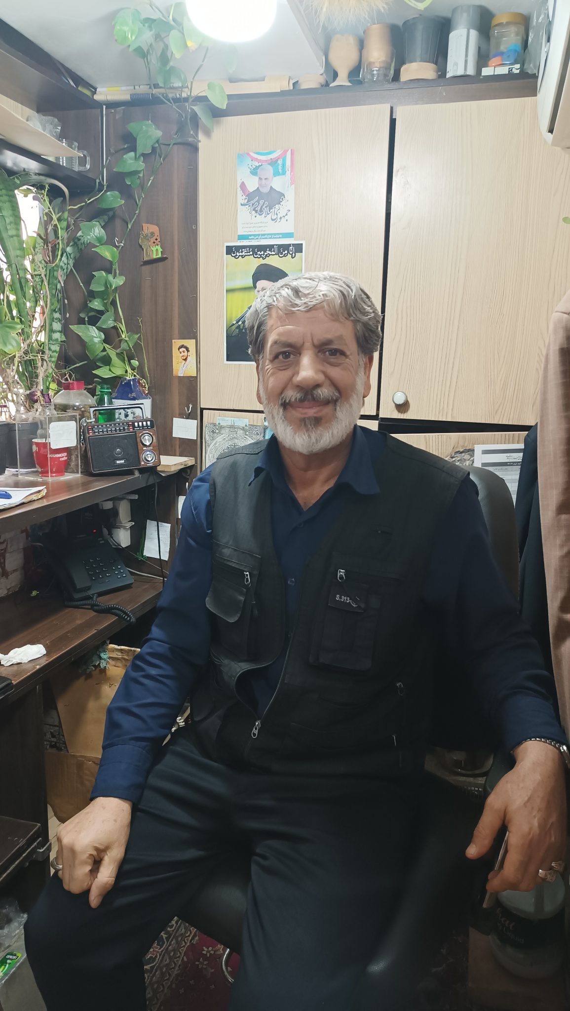 کارمندان دانشگاه هنر و اندیشه اسلامی (8)