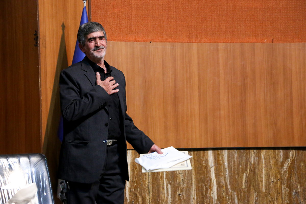 14050213 - گردهمایی معماری - اردیبهشت - حسینی,محدثی,نجفی,رضا عزتی (1064)