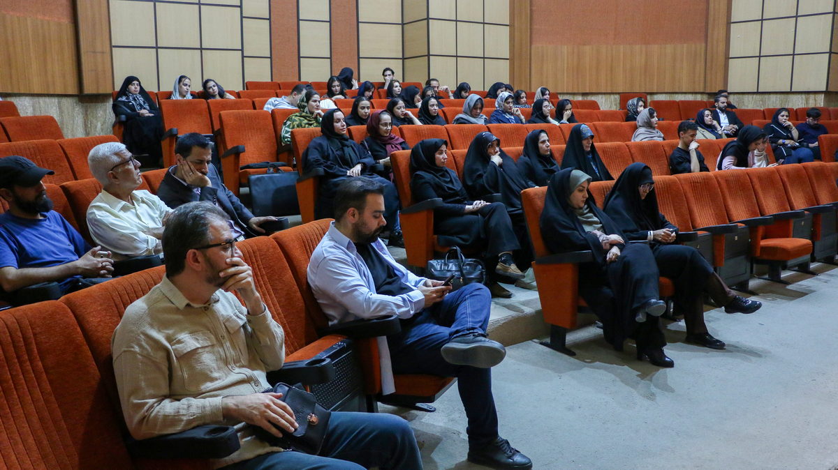 14050213 - گردهمایی معماری - اردیبهشت - حسینی,محدثی,نجفی,رضا عزتی (162)
