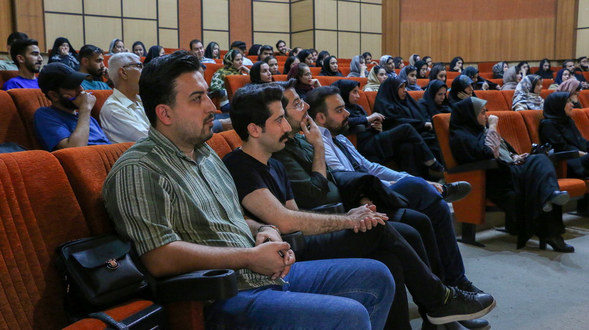 14050213 - گردهمایی معماری - اردیبهشت - حسینی,محدثی,نجفی,رضا عزتی (356)