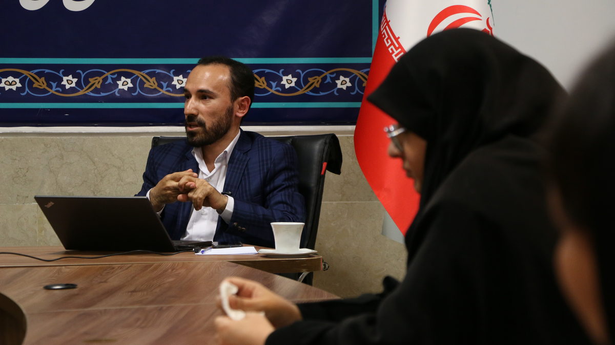 14050215 - کرسی علمی ترویجی شانزدهمین نشست - فردوسی,پارسا,جهانگشا (095)