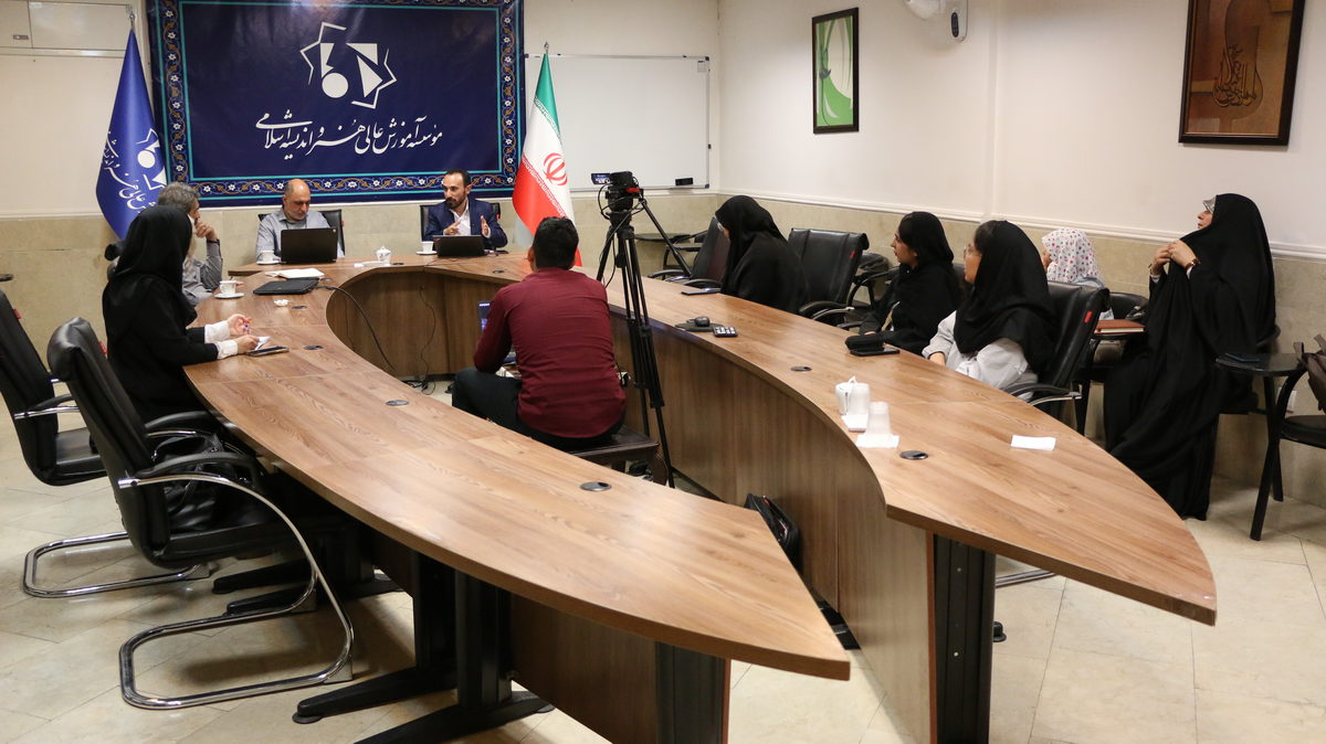14050215 - کرسی علمی ترویجی شانزدهمین نشست - فردوسی,پارسا,جهانگشا (143)